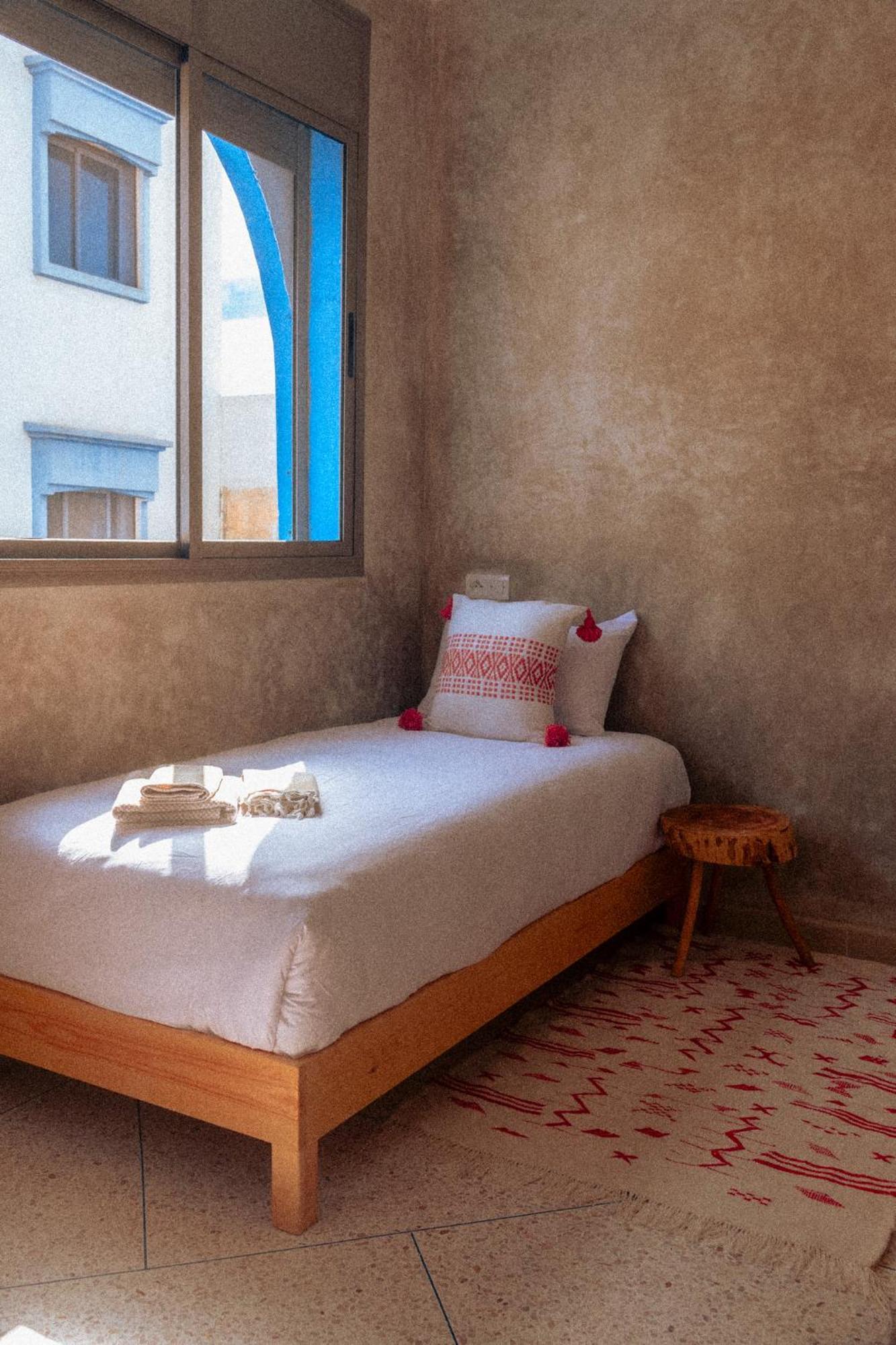 Hotel Melo Surf And Yoga à Tamraght Extérieur photo